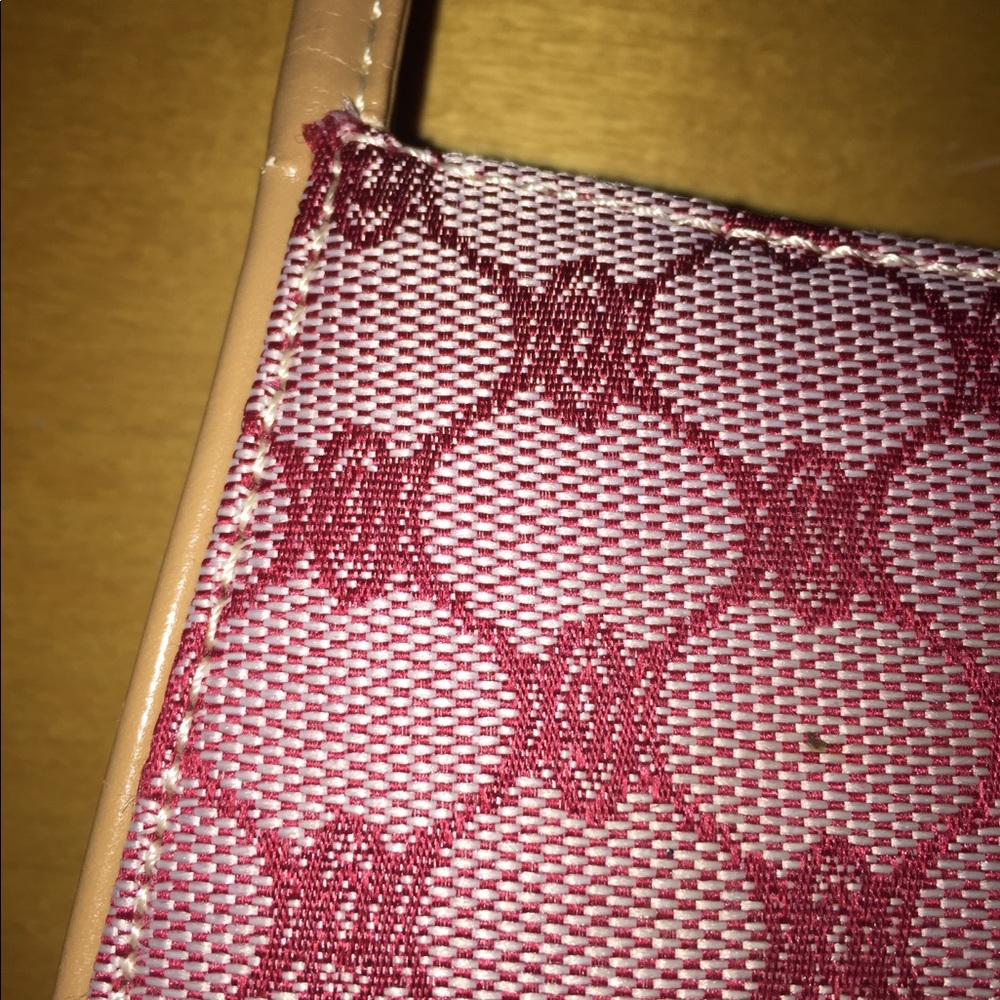 Handbag - Picture 3 of 8